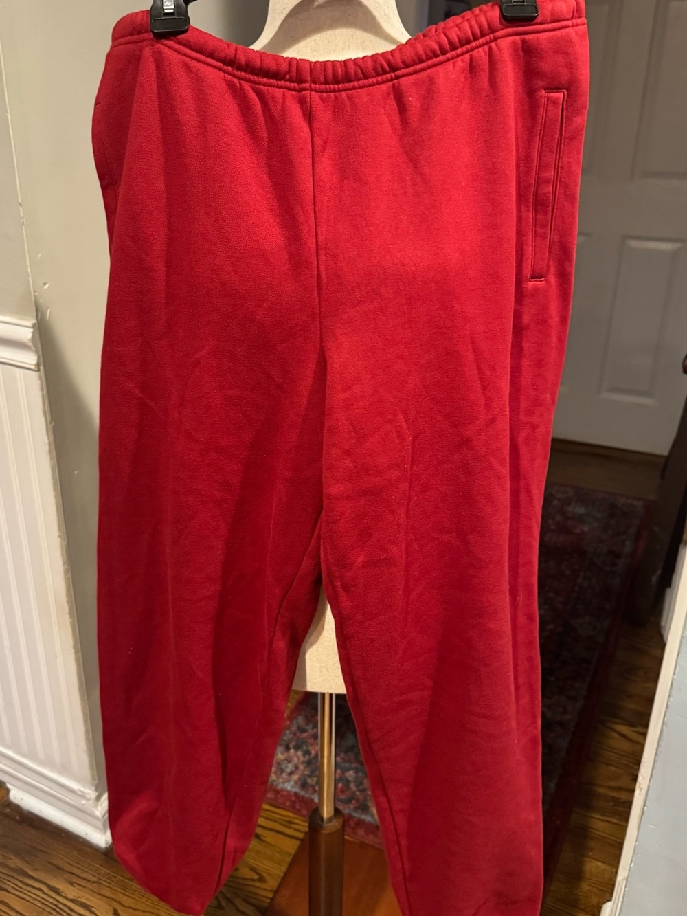 SKIMS Cotton Fleece Classic Jogger. Never worn size medium